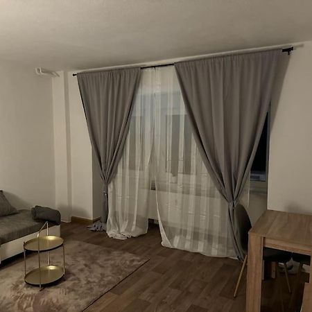 Ferienwohnung Wohnung Innenstadt Am Burgsee Бад-Зальцунген Экстерьер фото