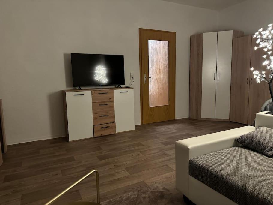Ferienwohnung Wohnung Innenstadt Am Burgsee Бад-Зальцунген Экстерьер фото
